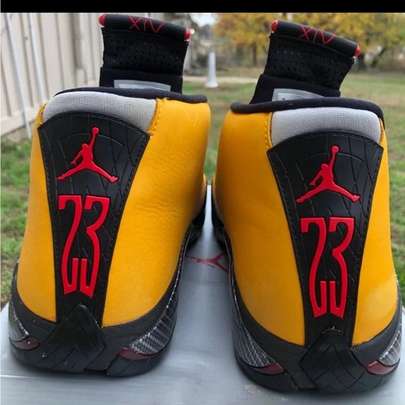 Air Jordan 14 retro SE ‘Yellow Ferrari’ size 8.5 men’s - Picture 3 of 5